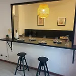 Appartement Intra Muros Avec Cour Privee
