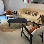 Appartement Intra Muros Avec Cour Privee